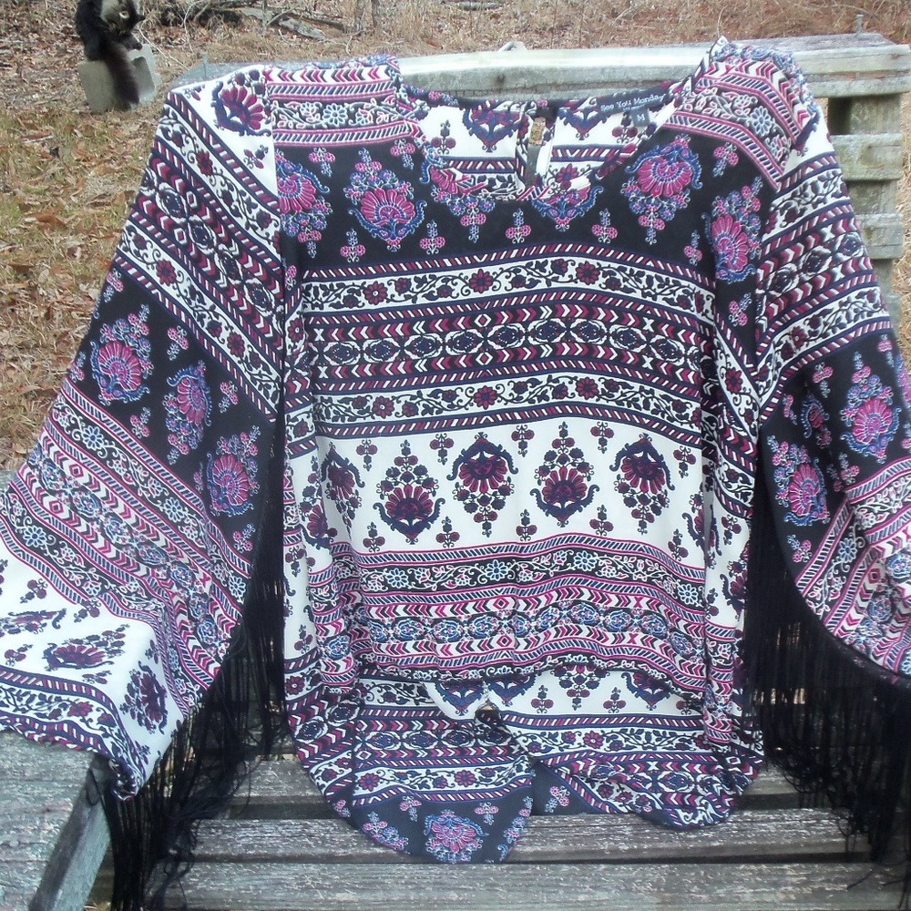 See You Monday Boho Hippie blouse fringe shirt med